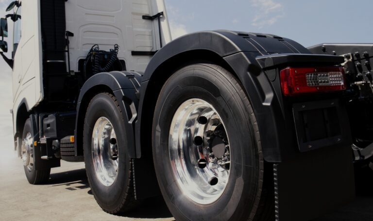 Fleet Tyre Service Manukau providing commercial fleet tyre solutions